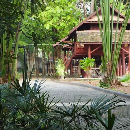 Insight Hostel Chiang Mai Esterno foto