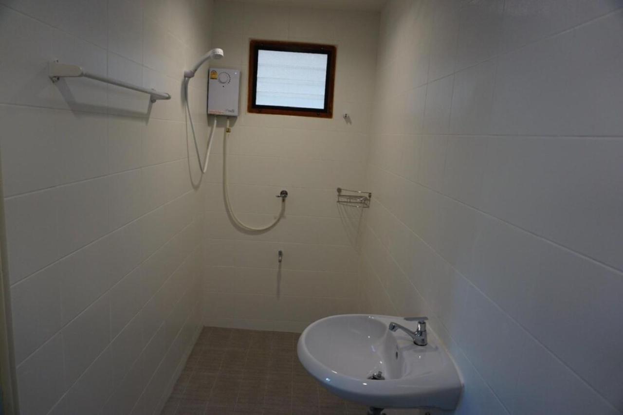 Insight Hostel Chiang Mai Esterno foto