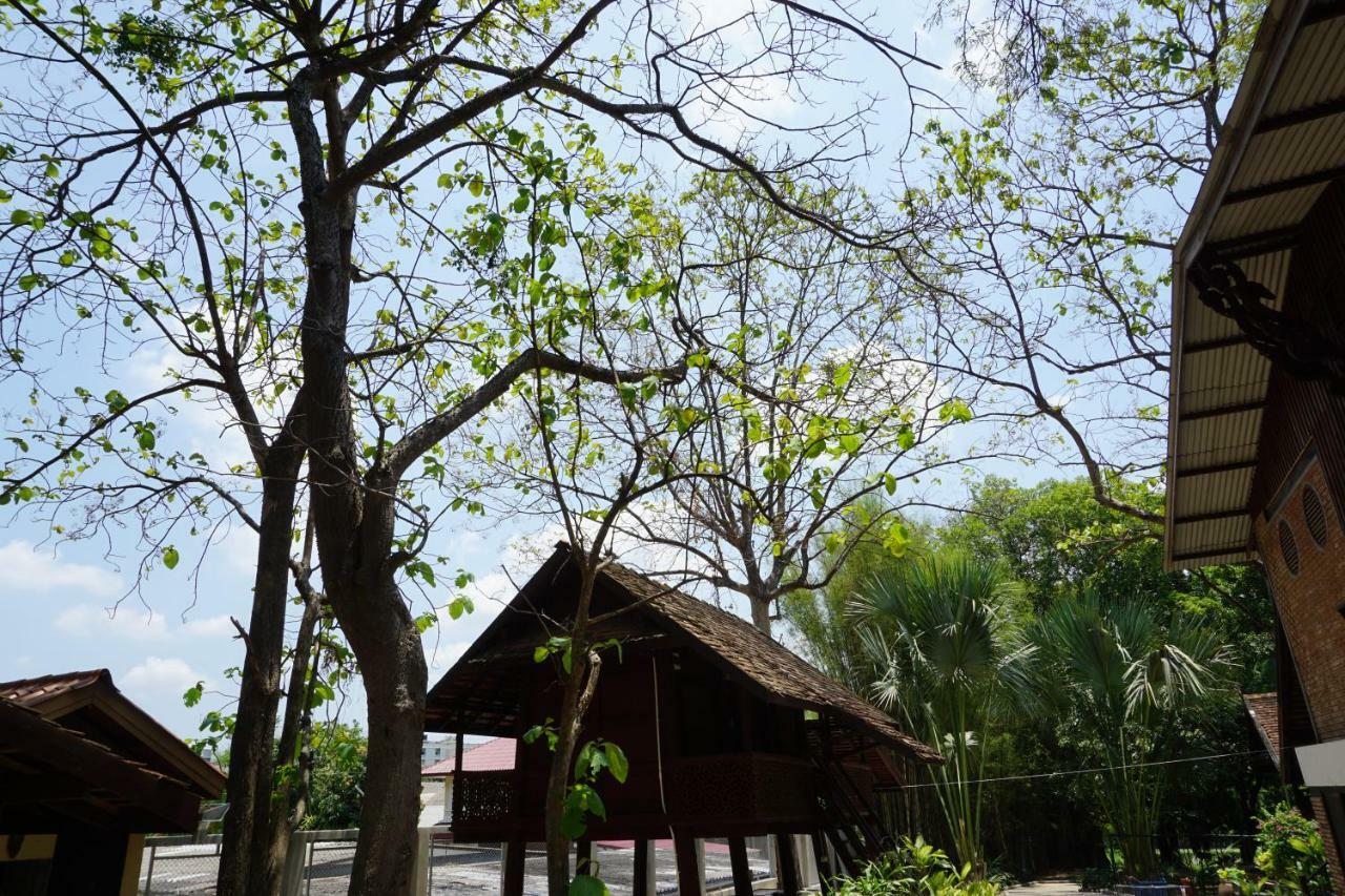 Insight Hostel Chiang Mai Esterno foto