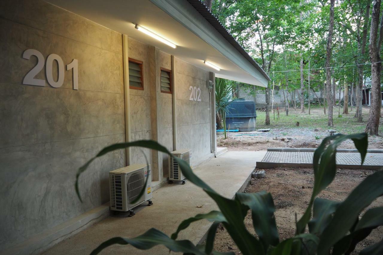 Insight Hostel Chiang Mai Esterno foto