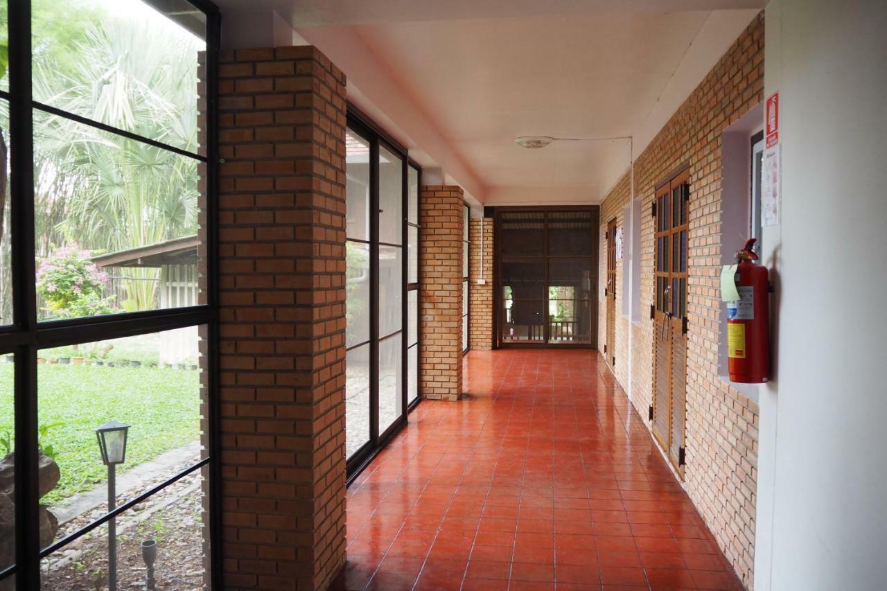 Insight Hostel Chiang Mai Esterno foto
