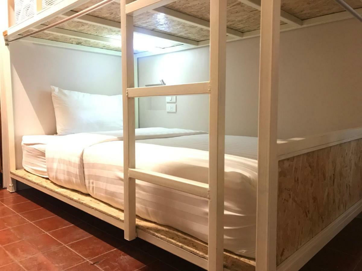 Insight Hostel Chiang Mai Esterno foto